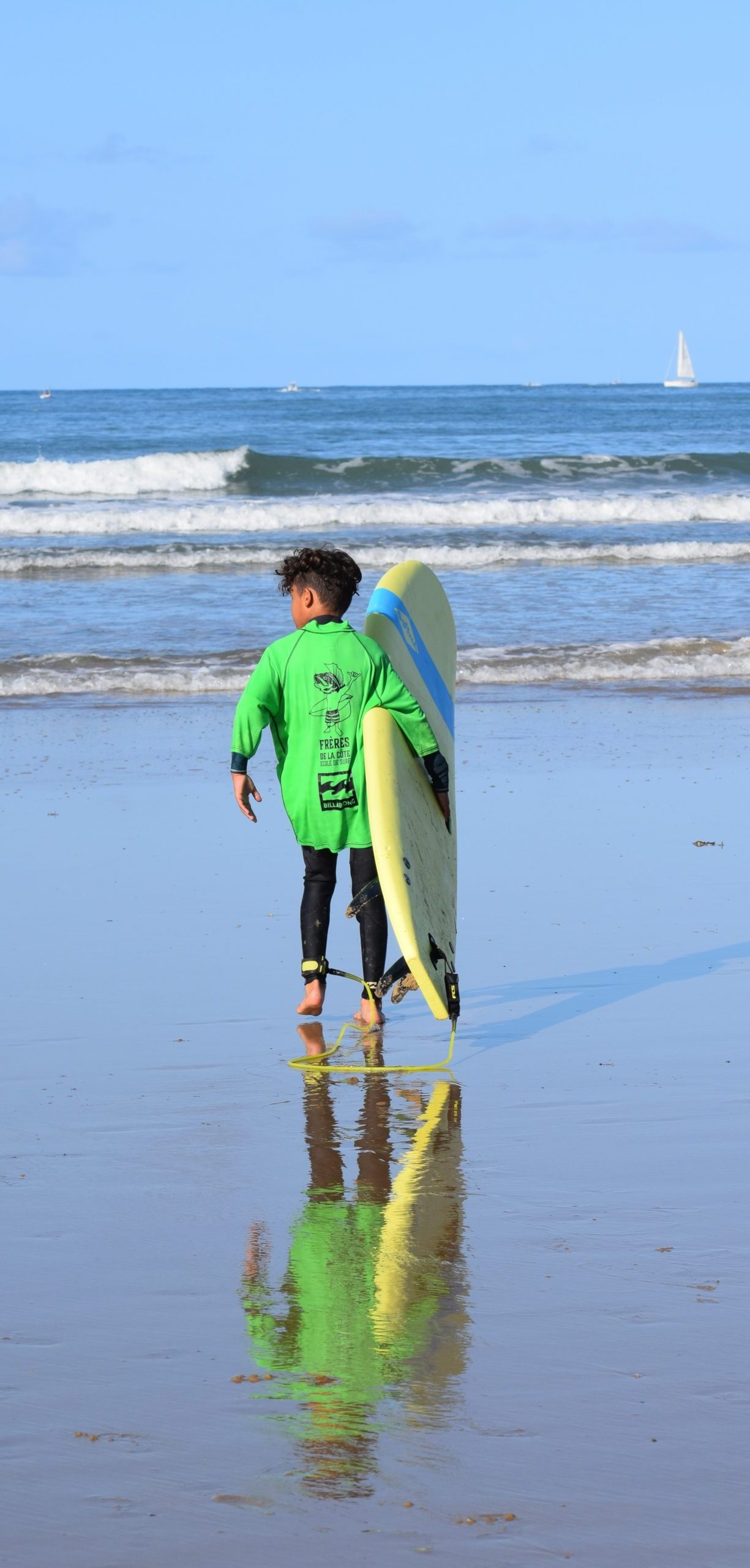 vague plage adolescent surf cours collectif